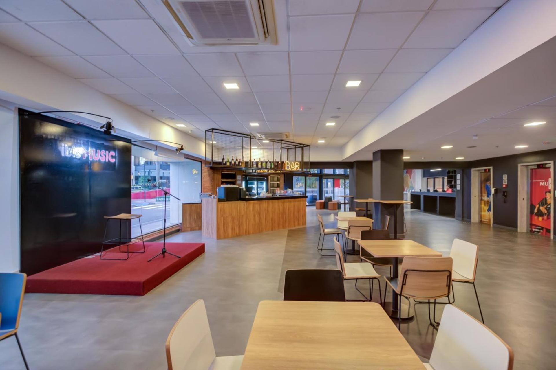 Ibis Budget Rio De Janeiro Nova America Kültér fotó